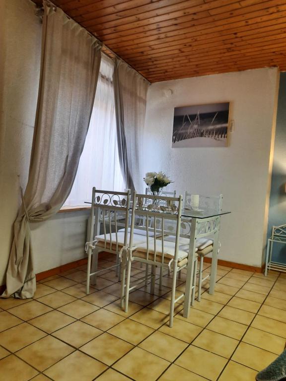 Romantic Studio Center - 5