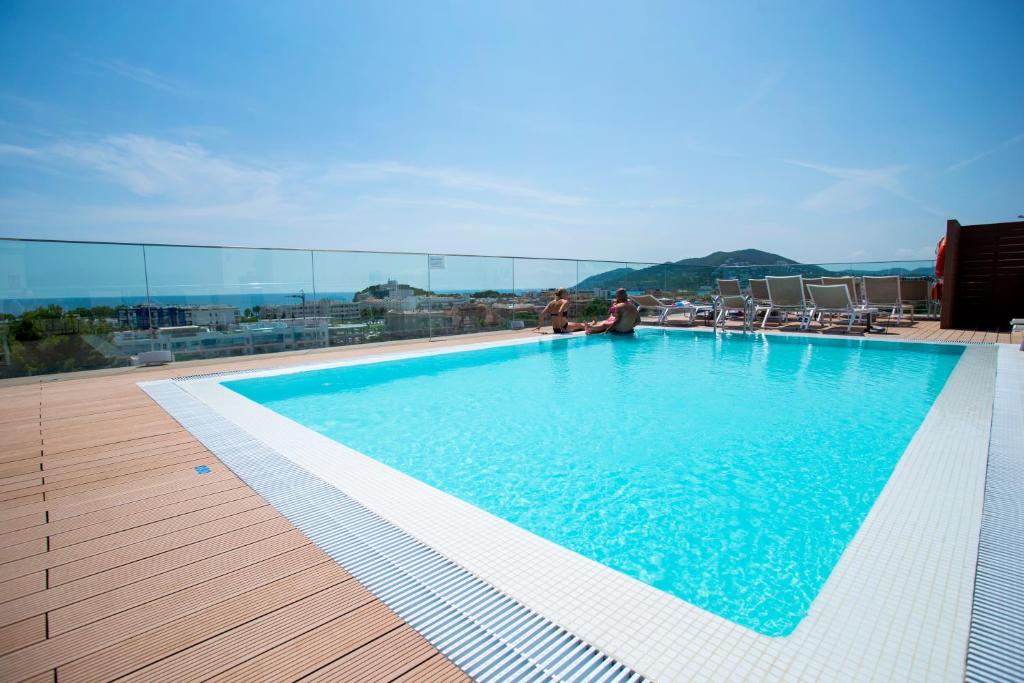 Invisa Aparthotel Casa Luis — Santa Eulalia, Balearic Islands