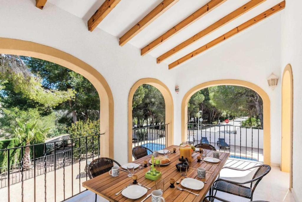 3383 Villa Encina - 3