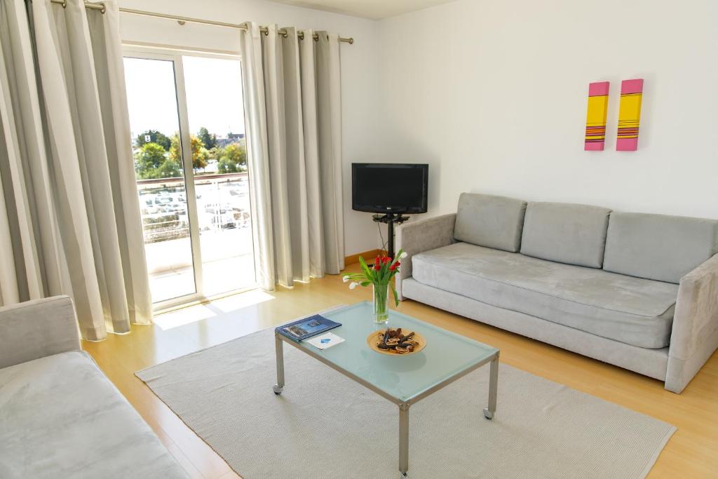 Marina Club Lagos Resort — Hotel rooms in Lagos, Faro