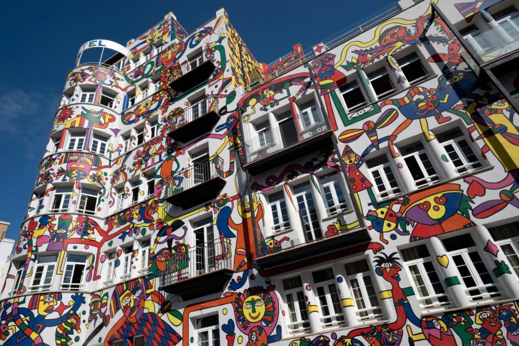 Hotel Artmadams — Hotel building in Palma de Mallorca, Balearic Islands