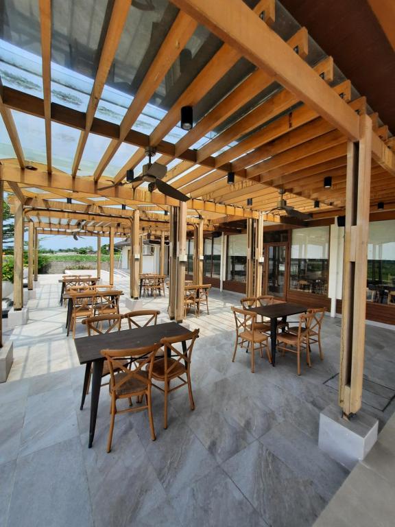 Exterior view, Estancia De Lorenzo Tarlac in Capas