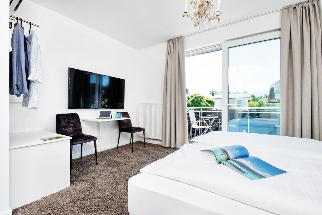 Hotel 24 Checkin Velden — Hotel in Velden am Worthersee