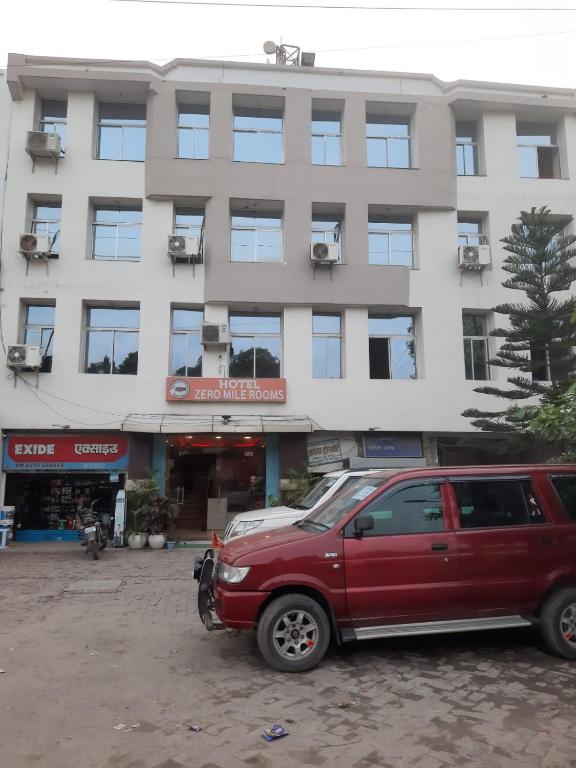 Zero Mile Rooms — Hotel in Bihat