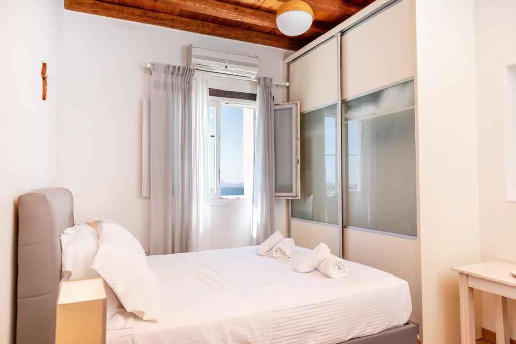 Pandoras Home - Old Town Naxos photo
