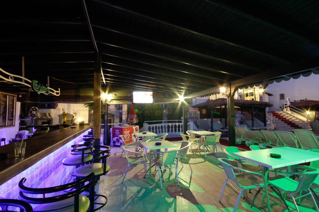 Bar/lounge