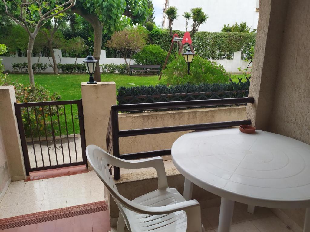 Playa La Concha - ALQUILER VACACIONAL CON JARDÍN PRIVADO - 5