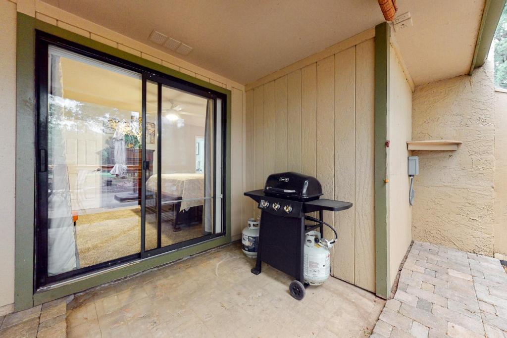 Cozy Mountain Townhome