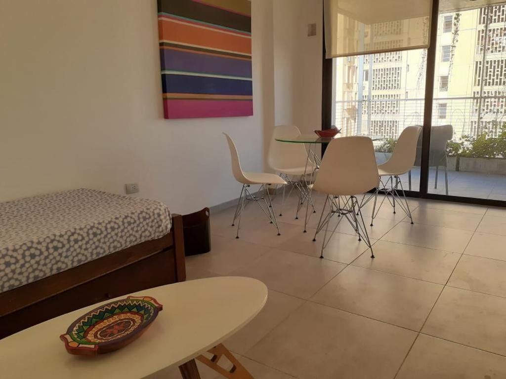 Departamento 1 dormitorio - Balcón y Luz Natural cerca de la Casa Histórica - 1