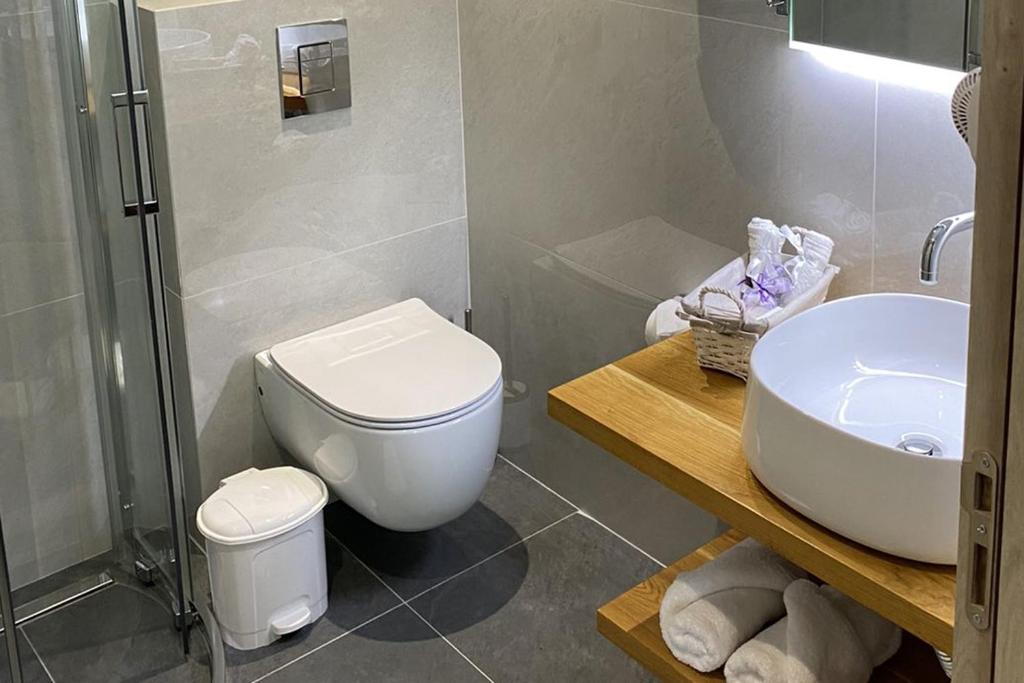 Oliva Suites photo