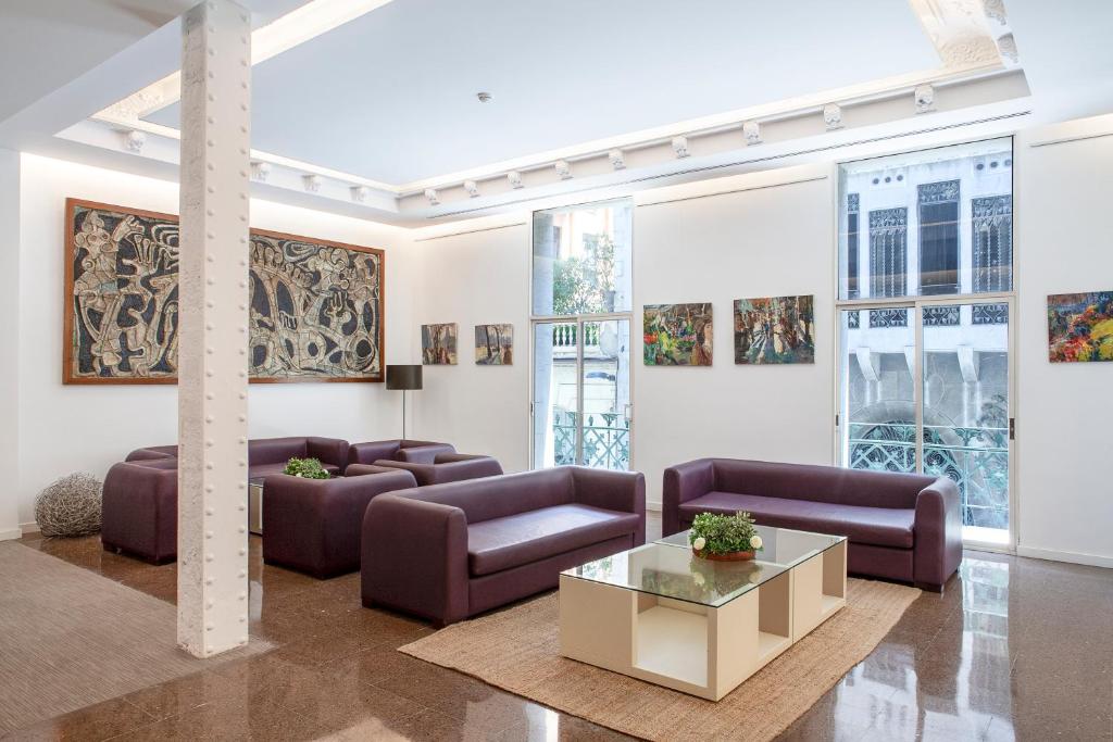 Gaudi Hotel — Obiekt in Barcelona, Katalonia