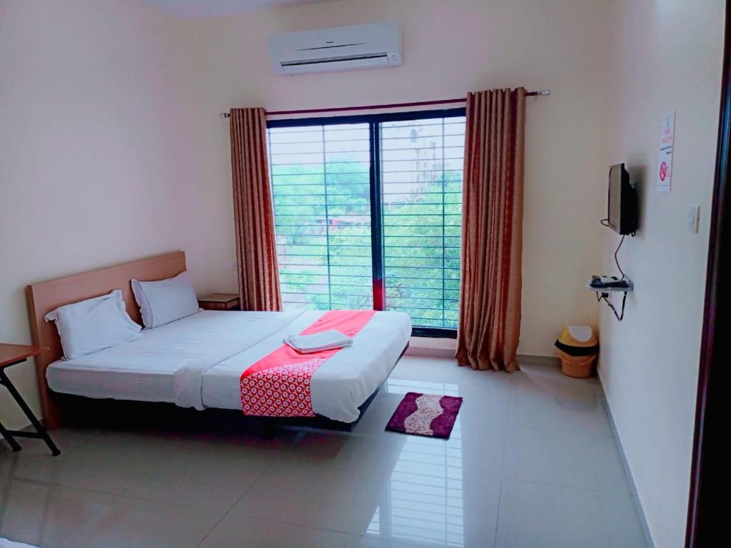Hotel Relax Inn photo