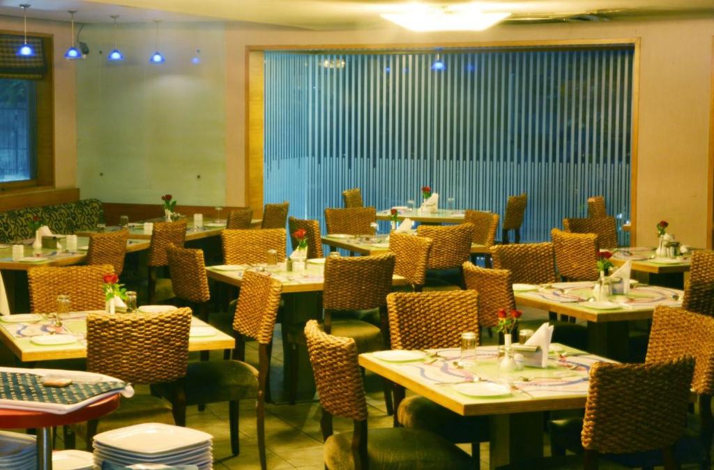 Ashraya International Hotel photo
