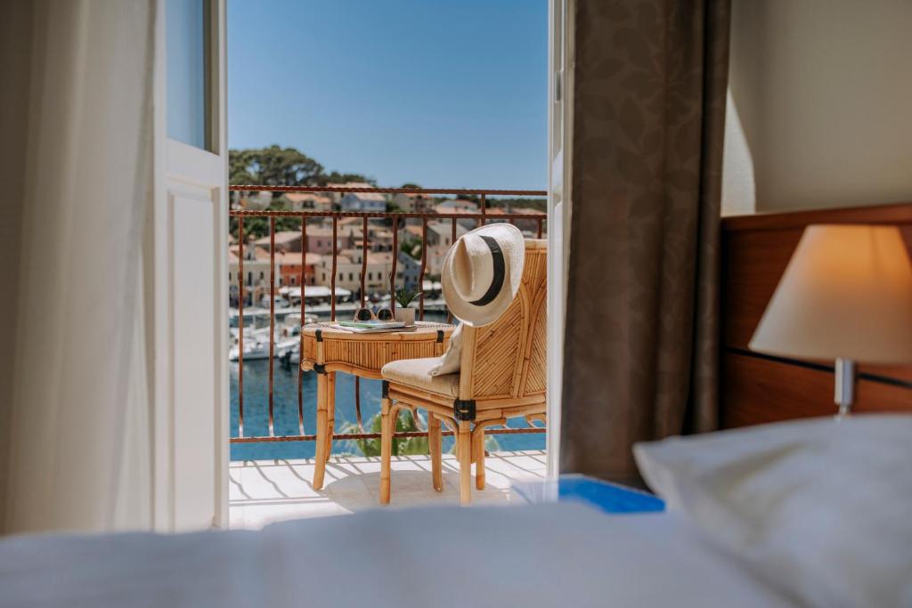 Hotel Apoksiomen photo