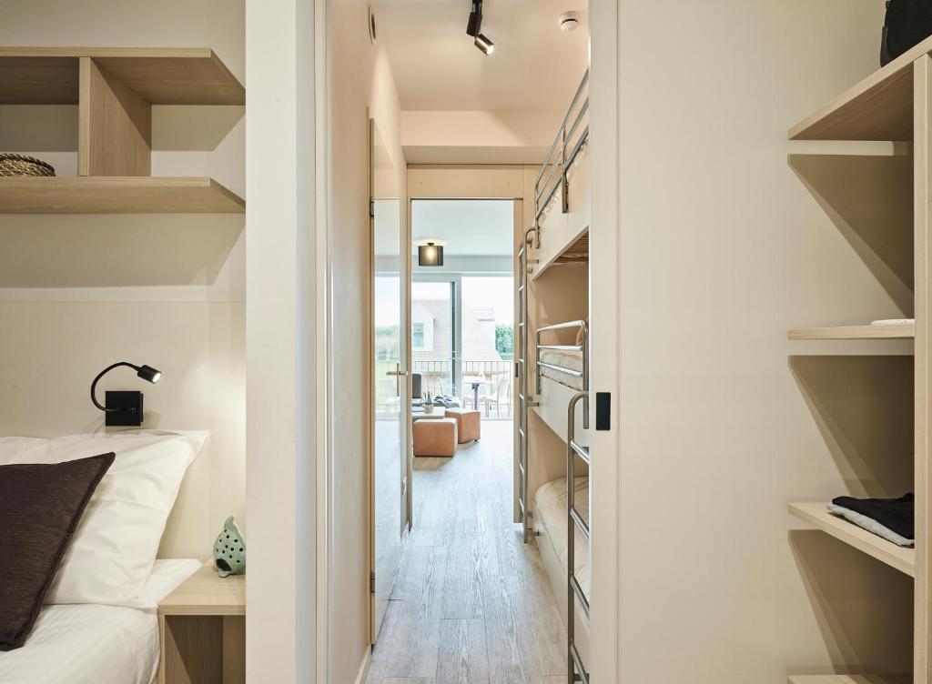 Holiday Suites Jabbeke photo