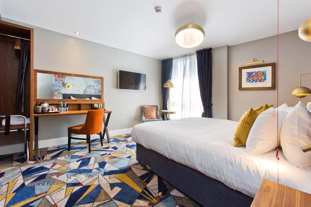Keavan's Port Hotel , Dublin photo