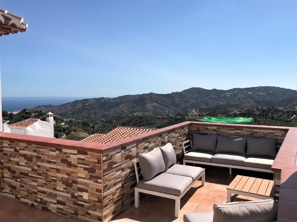 Leyre's House - Terrace & Sun - 4