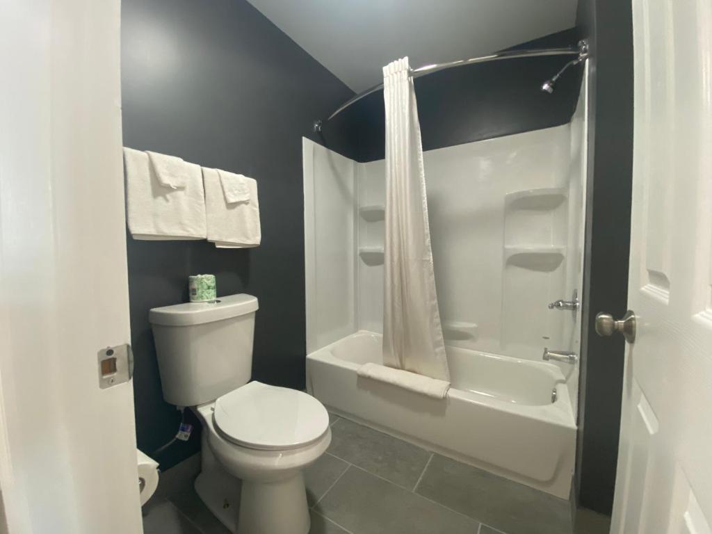 Relax Inn-Plaquemine photo
