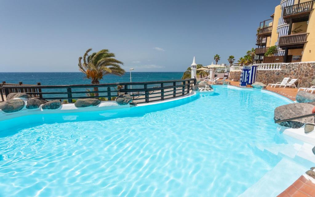 Luxury Terrace Ocean view-P67B By CanariasGetaway photo