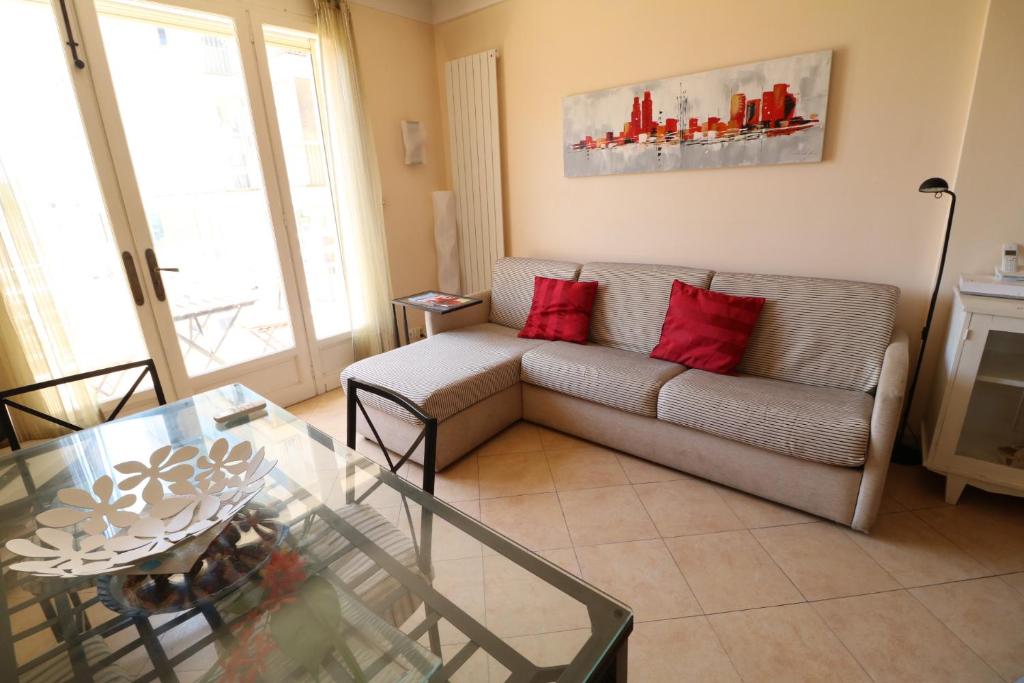 1 Bedroom Henri IV on the Croisette 240 - 3