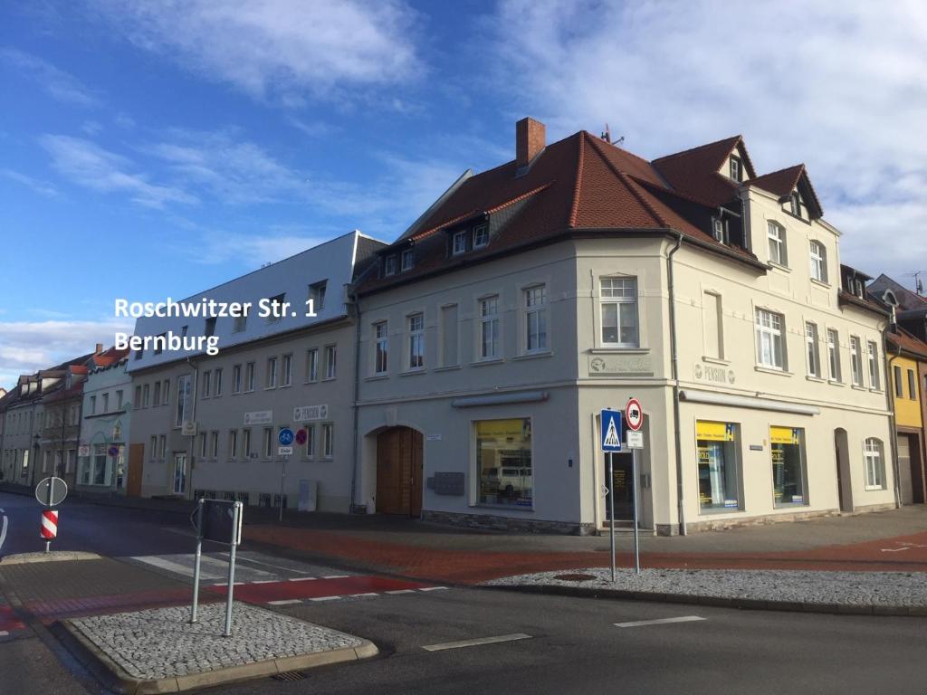 Doja Medical Wellness Center — Hotel in Bernburg (Saale)