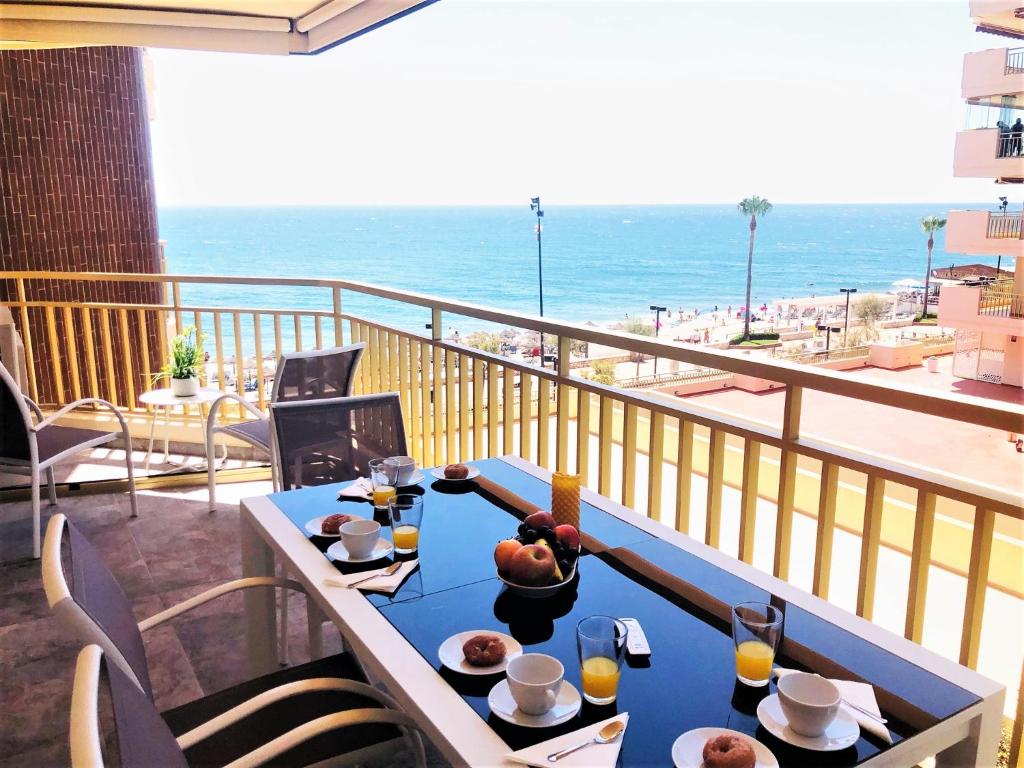 Rentcostadelsol Fuengirola Doña Sofia 3D - 1