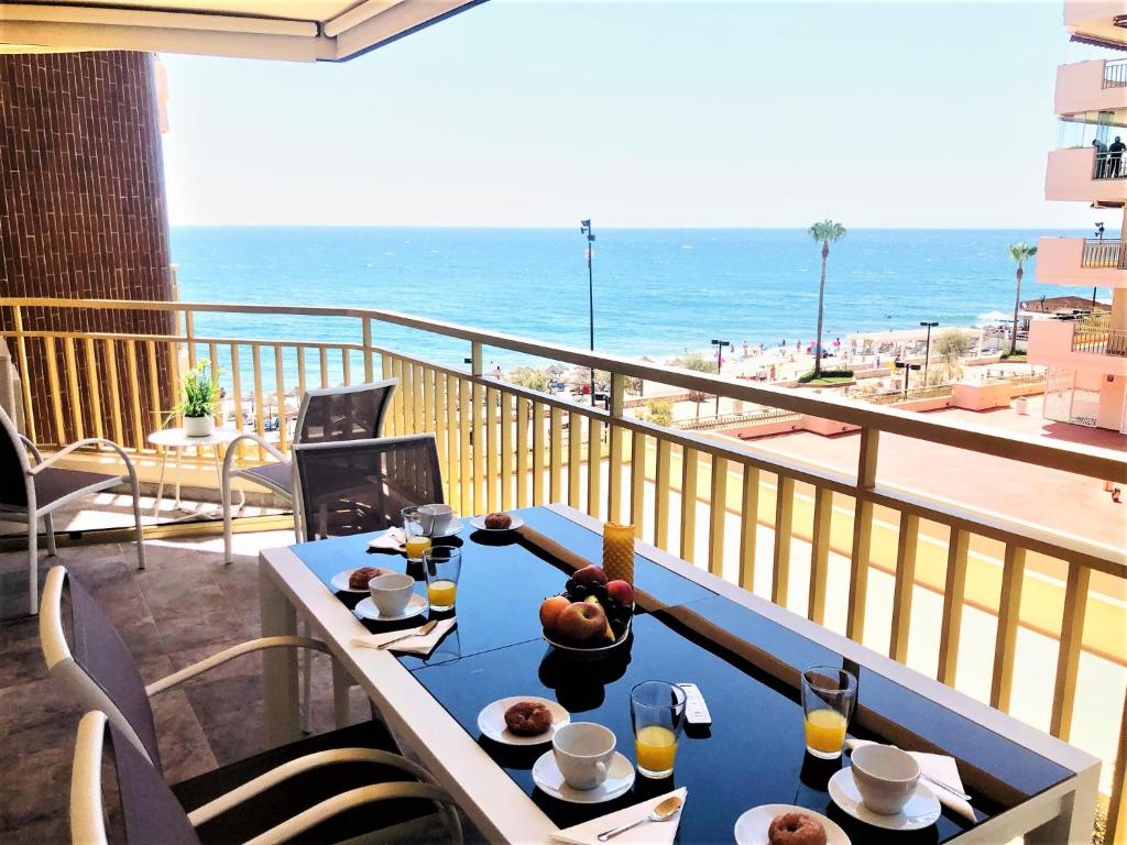 Rentcostadelsol Fuengirola Doña Sofia 3D - 4