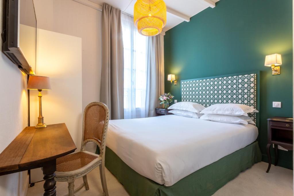 Hotel Le Relais de Poste Arles Centre Historique photo