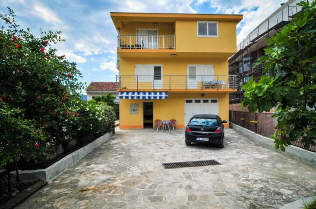 Busola Apartments - 2