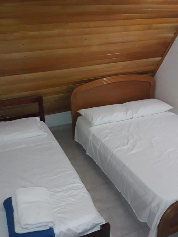 407 APARTAMENTO RODADERO con piscina - 4