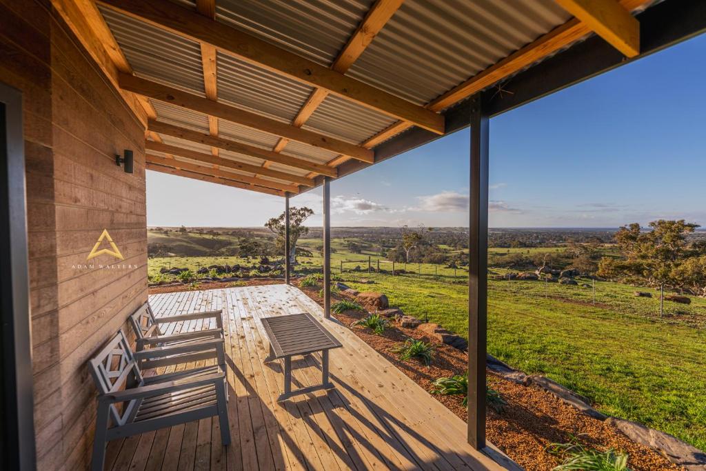 Old Bull Creek Luxury Retreat photo