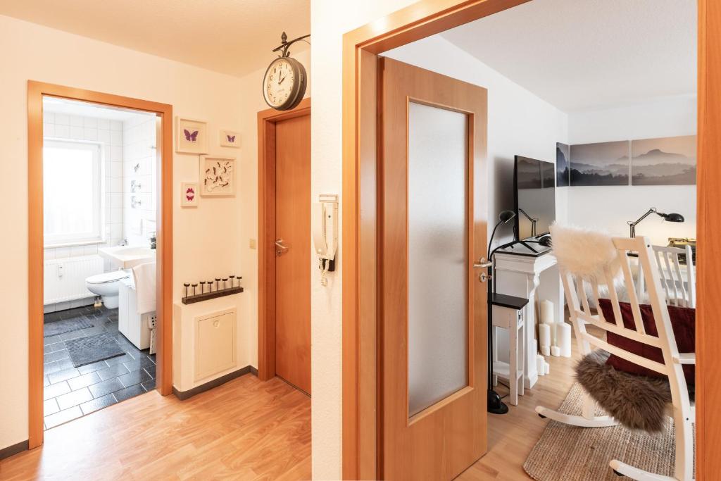 1 MIN TO THE OUTLET * NETFLIX * NESPRESSO * KITCHEN * photo