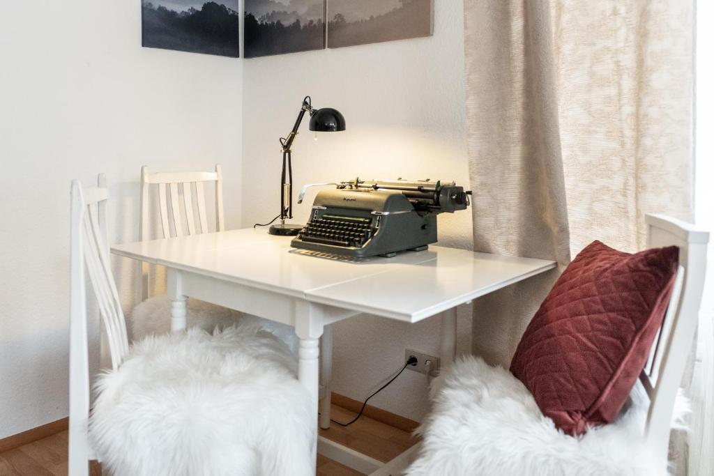 1 MIN TO THE OUTLET * NETFLIX * NESPRESSO * KITCHEN * photo