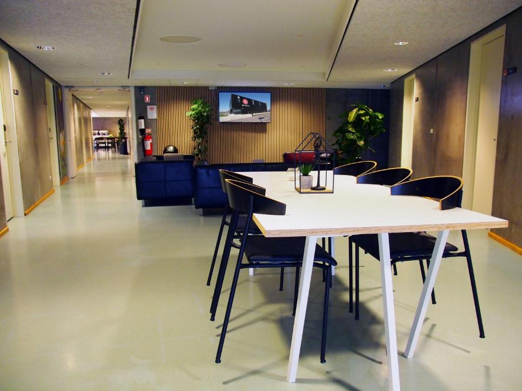 Shared lounge/TV area, DBU Hotel & Kursuscenter in Aarhus