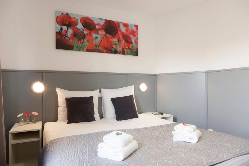 Hotel Dupuis photo
