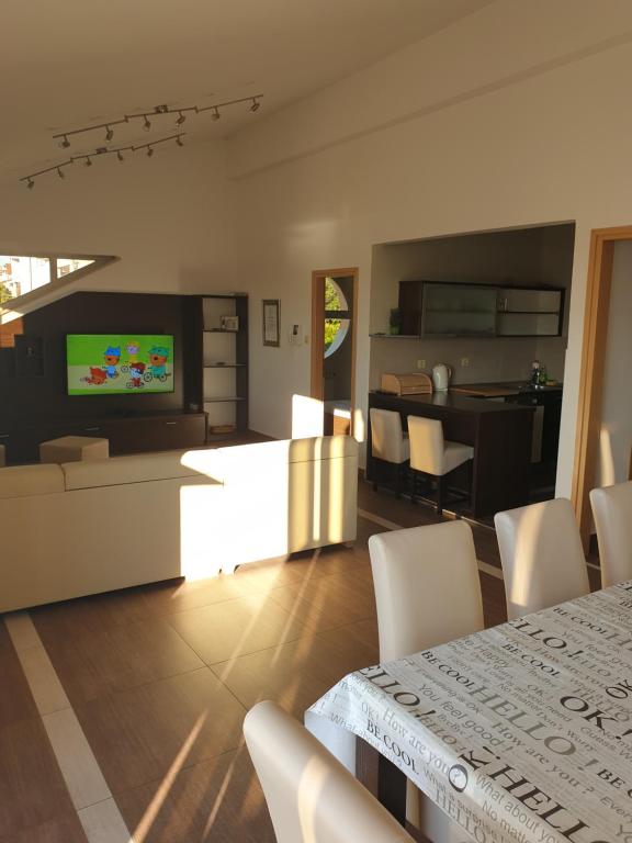 Apartments Seafront Villa 전경
