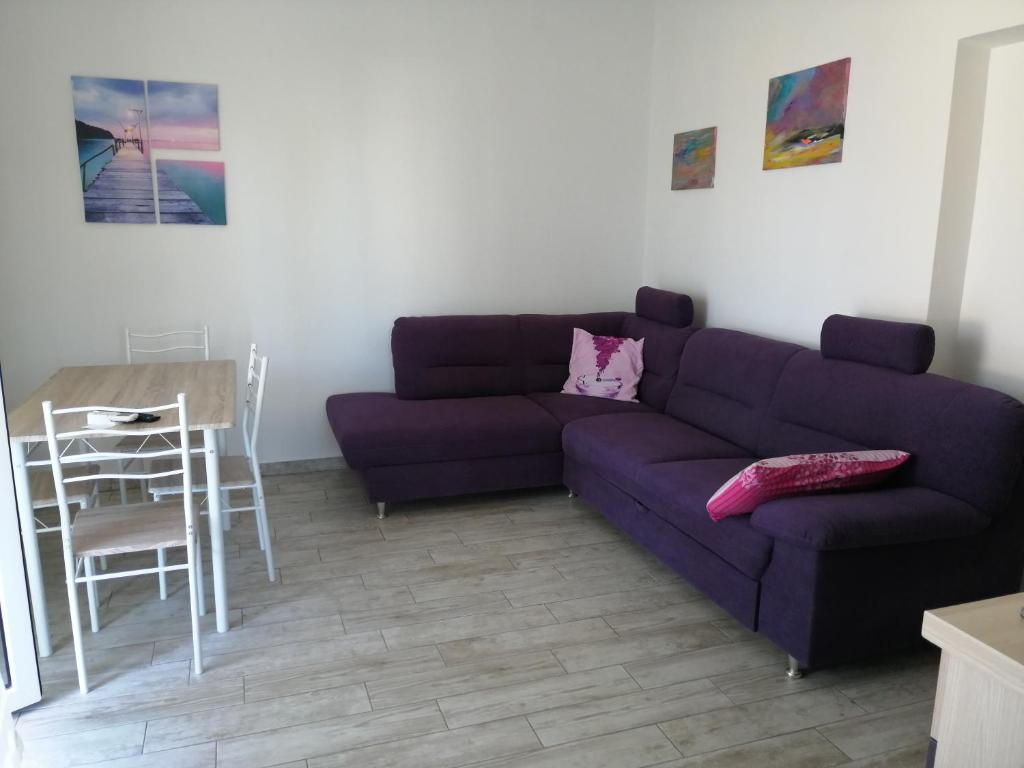 Apartmani Nevera, Krk