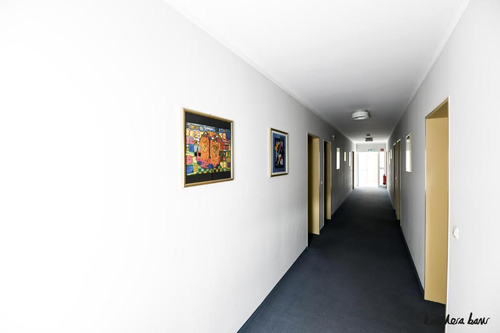 Hotel Blutenburg photo
