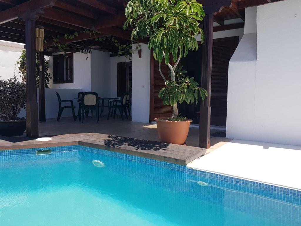 VILLA FENIX - 1
