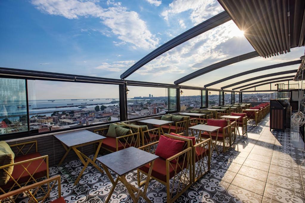 Grand Balyan Hotel & Restaurant photo