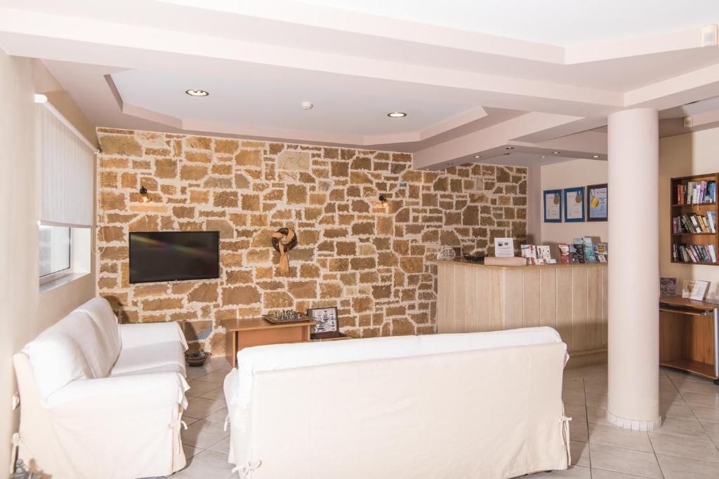 マイストレイル・ホテル (Maistrali Hotel) 館内設備