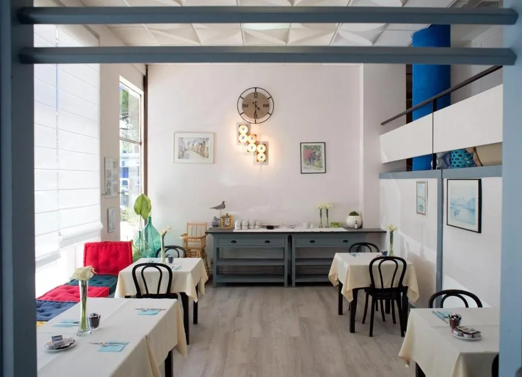 Hôtel Aunis-Saintonge, hotel in Royan