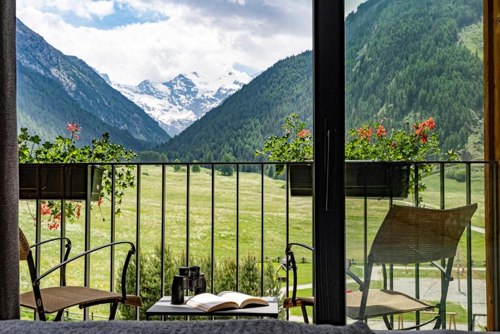 Hotel Sant'Orso - Mountain Lodge & Spa photo