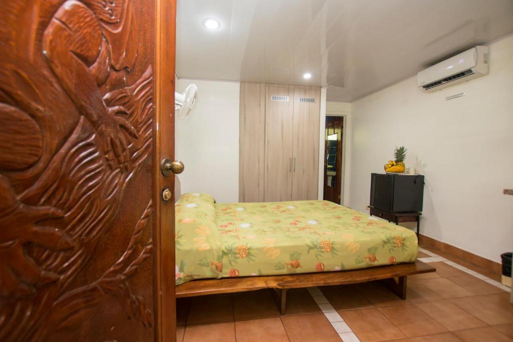 Waterfront Hotel Verde Mar photo