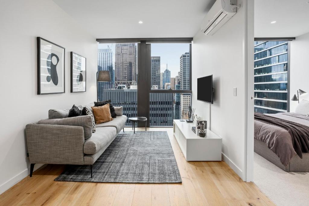 Luxuria Apartments - Collins House photo