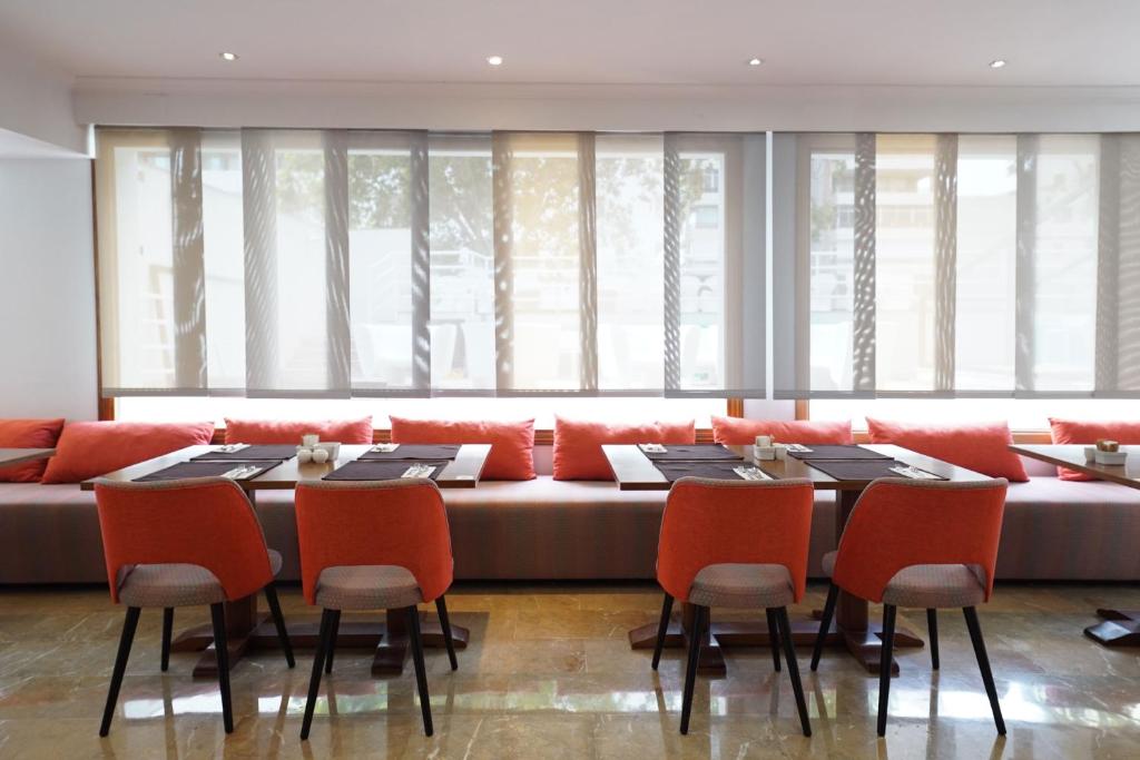 Hotel Artmadams — Restaurant & bars in Palma de Mallorca, Balearic Islands