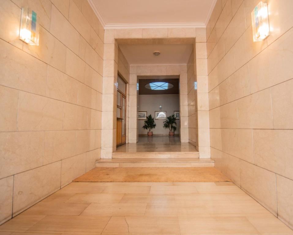 Leoncino Apartment - 1