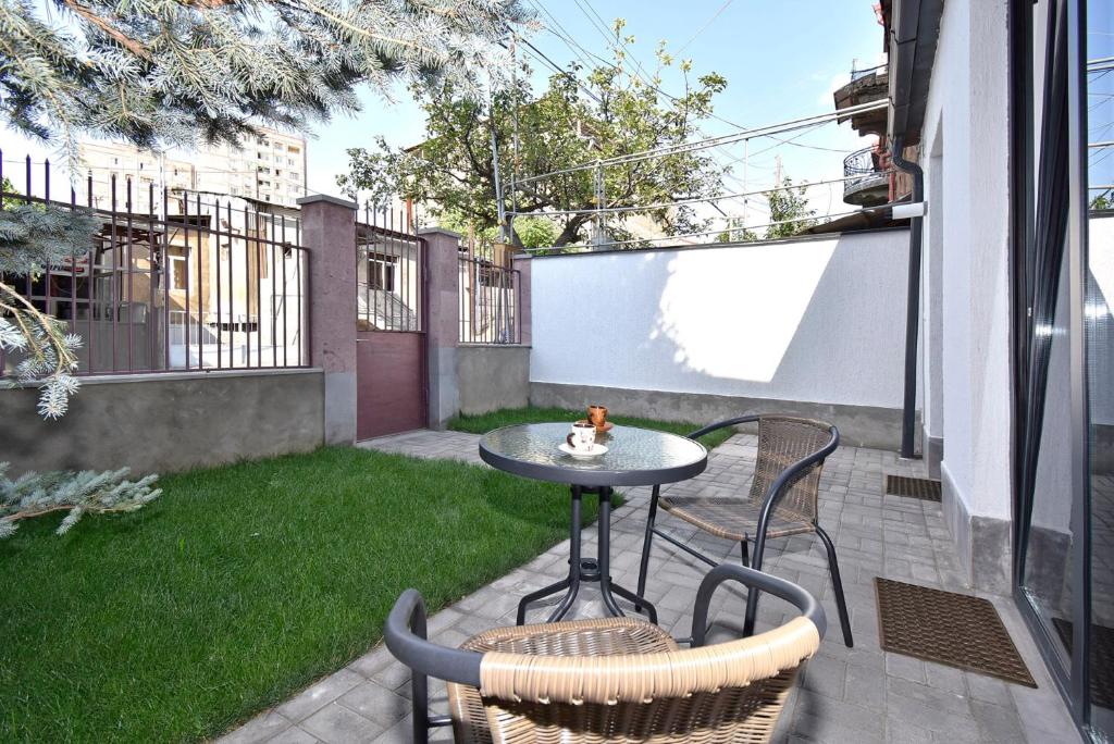 The Nut Guest House — Hotel in Yerevan