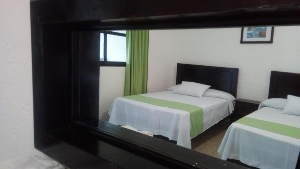 Hotel D'Lina Princess Suites - 2