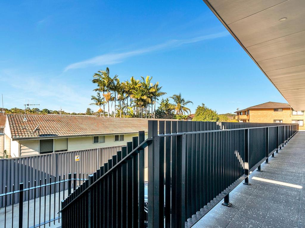 Surf Beach Motel Port photo